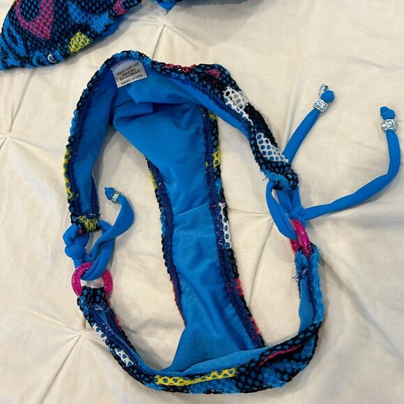 Women's Blue Abstract Strappy Top and Side Tie Bottom Bikini Set - Picture 4 of 8